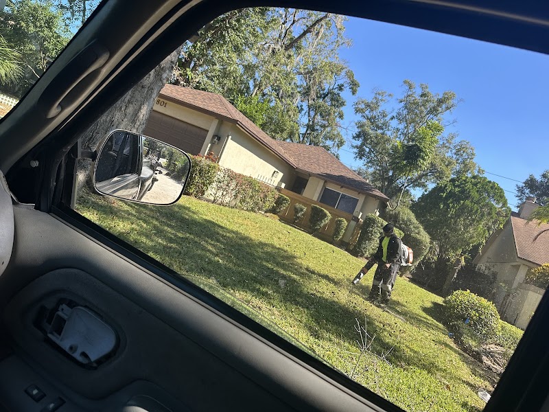 Supreme Cut Lawn Services work photo 2